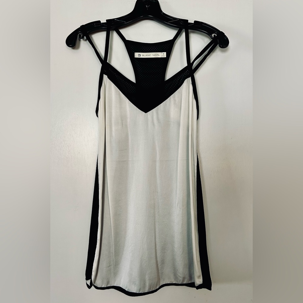 Blanc Noir Silk Cami

💜3 for $30💜